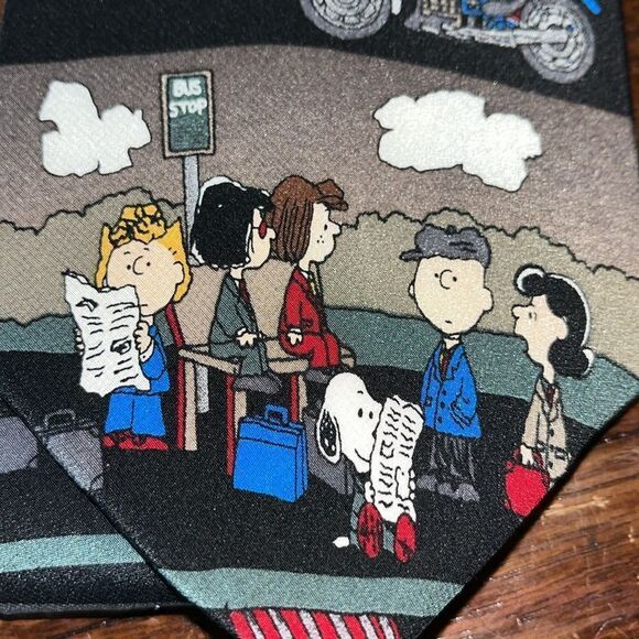 Peanuts 100% silk transportation travel bus taxi truck car VW neck tie collector - Picture 4 of 8